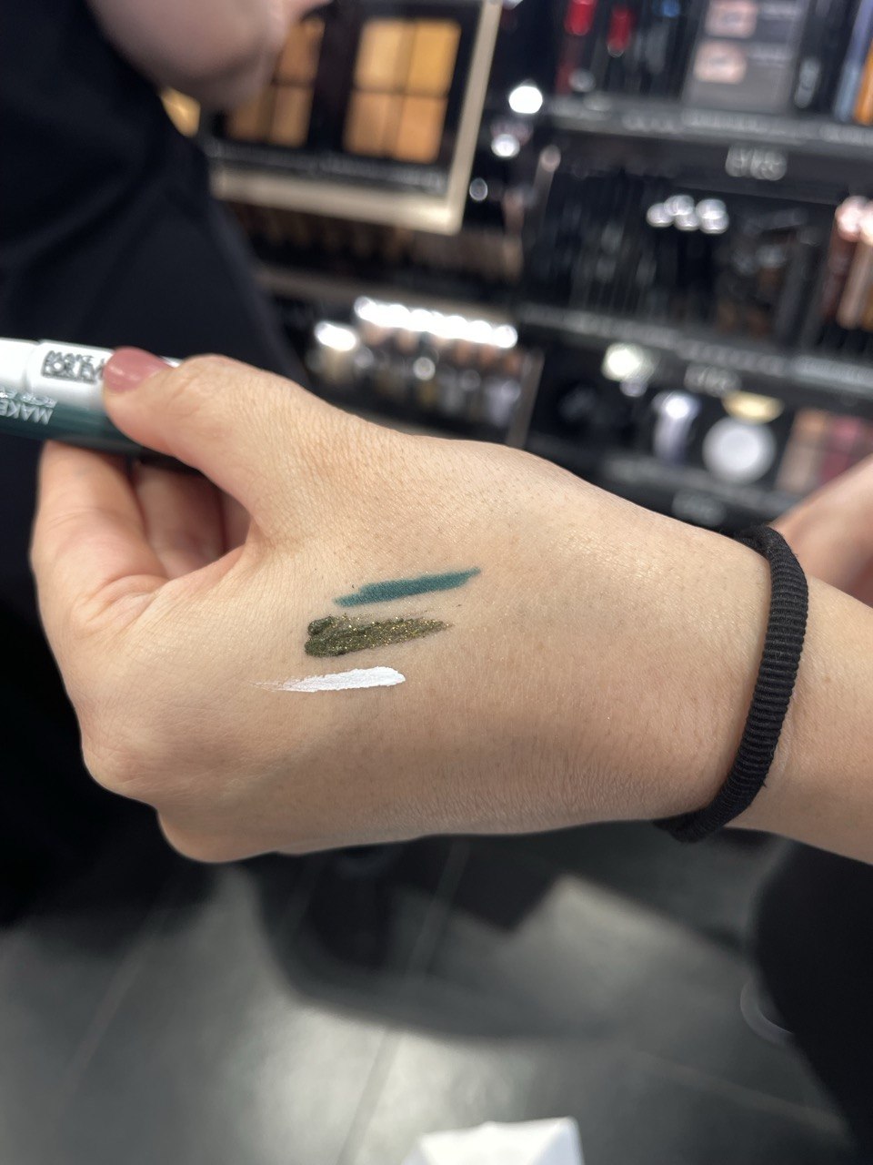 فحص المنتجات